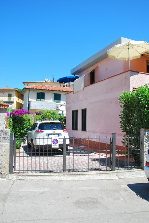 Appartamenti Camelia E Gabry - Zona Mare Con Posti Auto E Terrazze Marina di Campo Zewnętrze zdjęcie